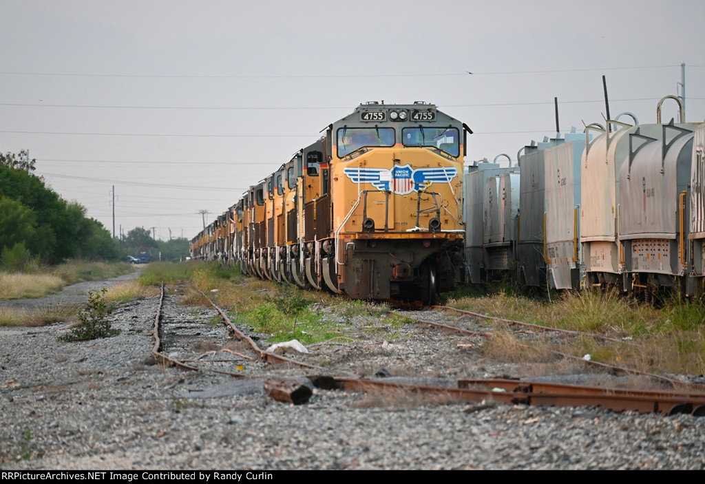 Big deadline at Harlingen Yard